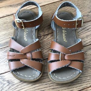 Tan Saltwater Sandals